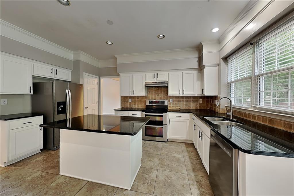 5404 Oxford Chase Way Dunwoody GA 30338