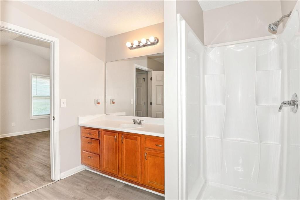 5730 Broadleaf Way Atlanta GA 30349