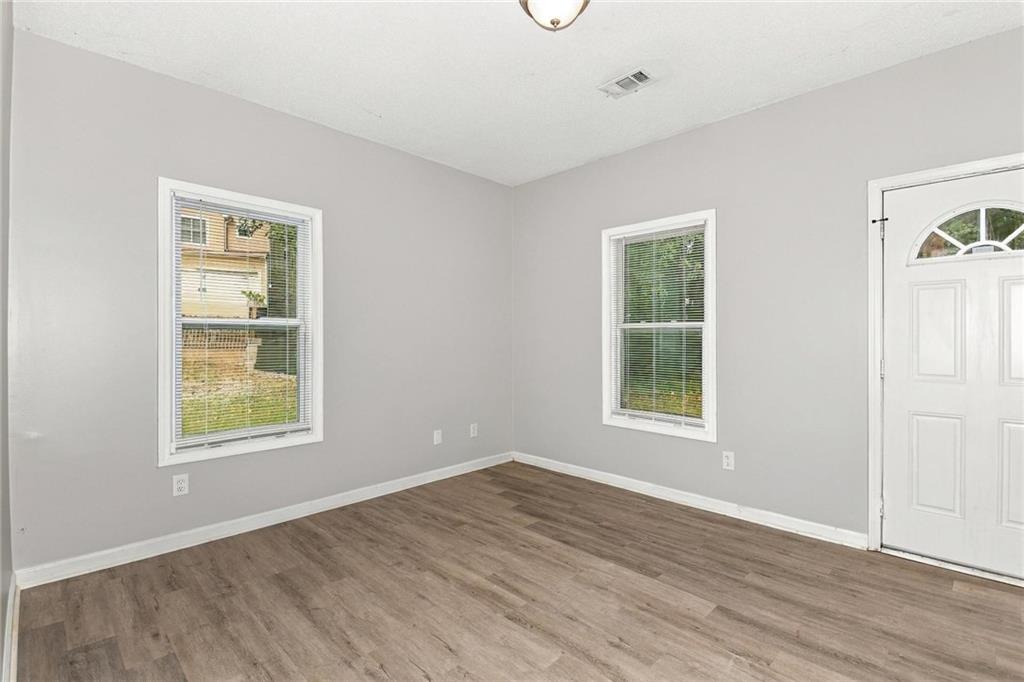 5730 Broadleaf Way Atlanta GA 30349