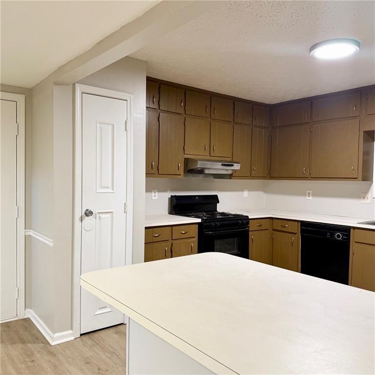 524 Julius Drive Stone Mountain GA 30087