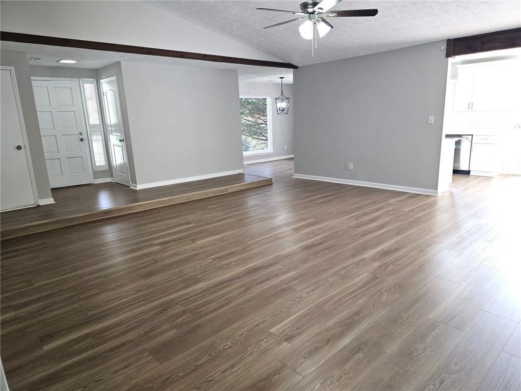 10085 Old Woodland Entry Johns Creek GA 30022