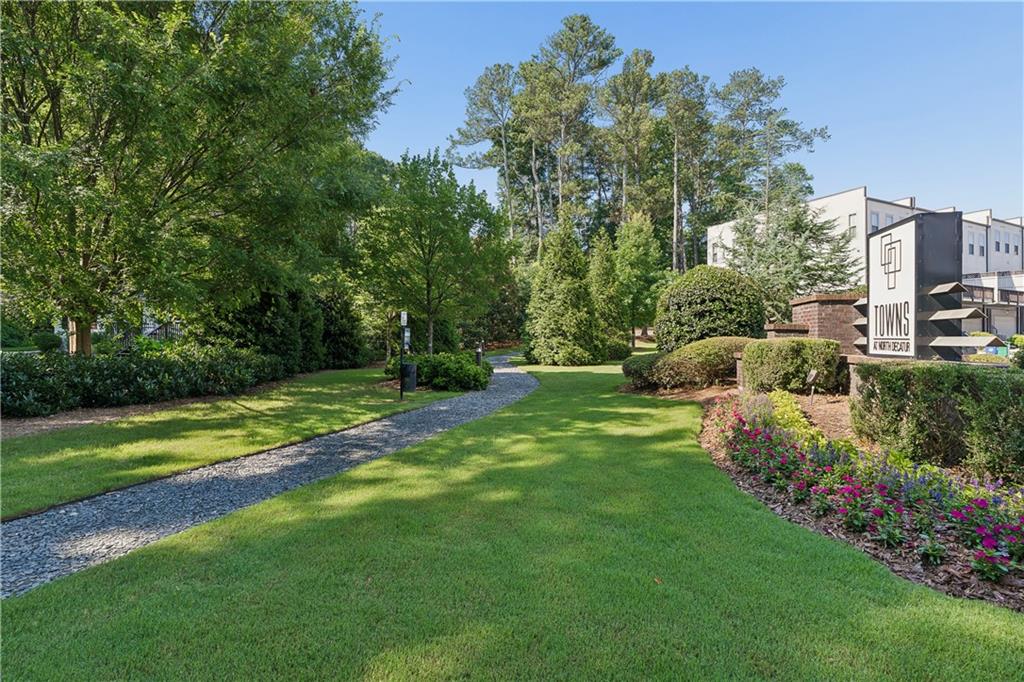 857 Constellation Drive Decatur GA 30033