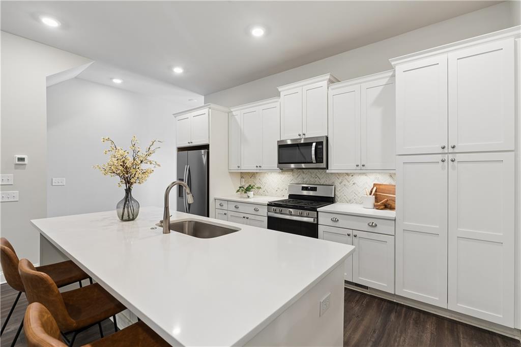 857 Constellation Drive Decatur GA 30033
