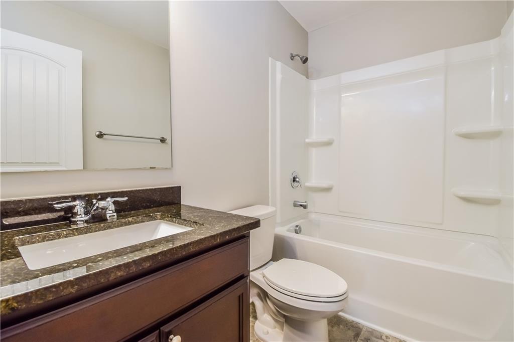 4995 Rapahoe Trail Atlanta GA 30349