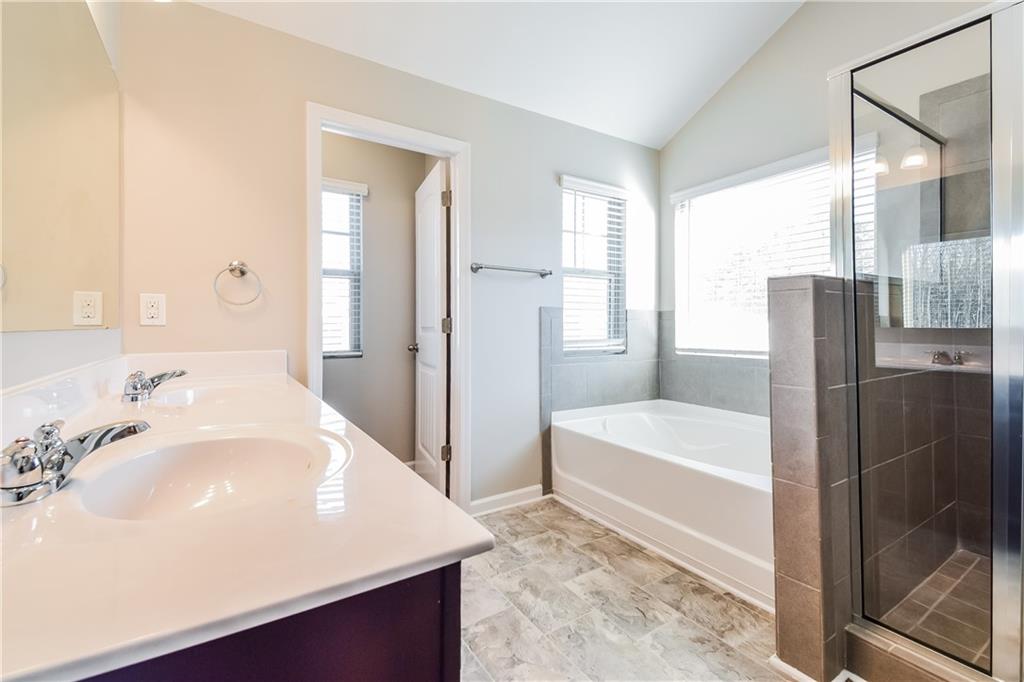 4995 Rapahoe Trail Atlanta GA 30349