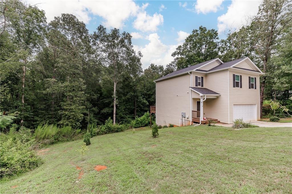 103 Three Rivers Court Hull GA 30646