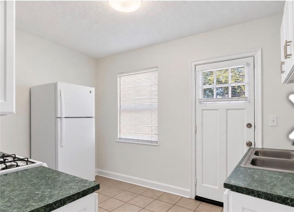 1982 Rockledge Road Atlanta GA 30324