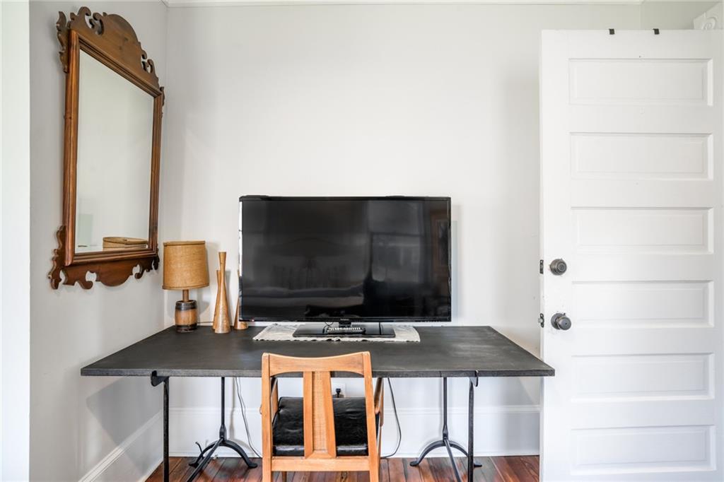 1433 Desoto Avenue SW Atlanta GA 30310