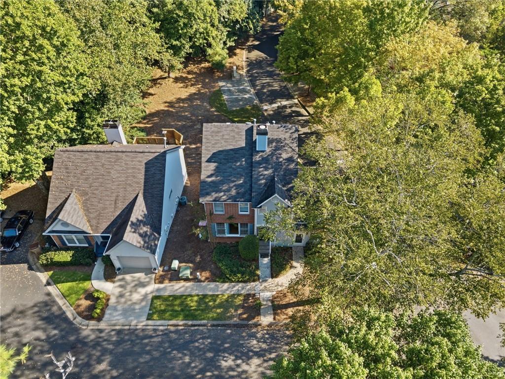 2012 Falcon Glen Court Alpharetta GA 30022