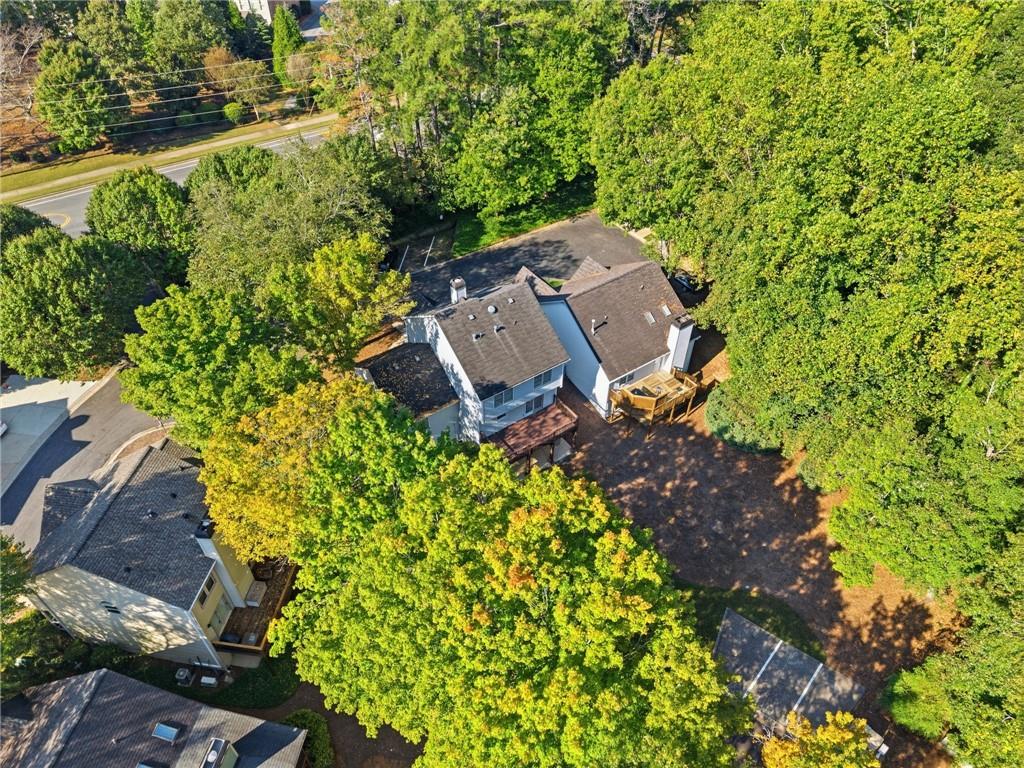 2012 Falcon Glen Court Alpharetta GA 30022