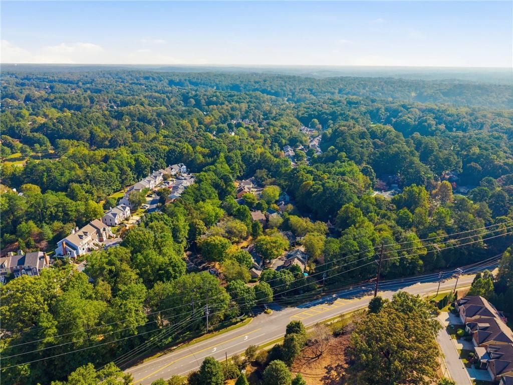 2012 Falcon Glen Court Alpharetta GA 30022