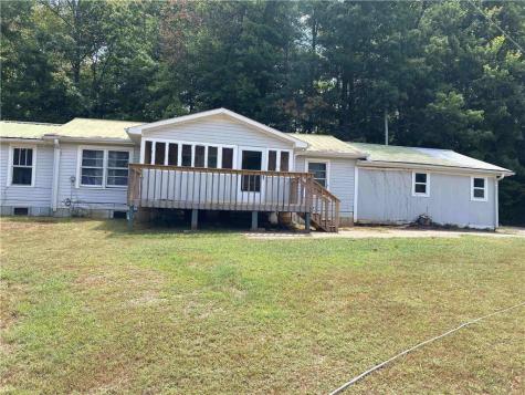 1047 Horton Road Dahlonega GA 30533