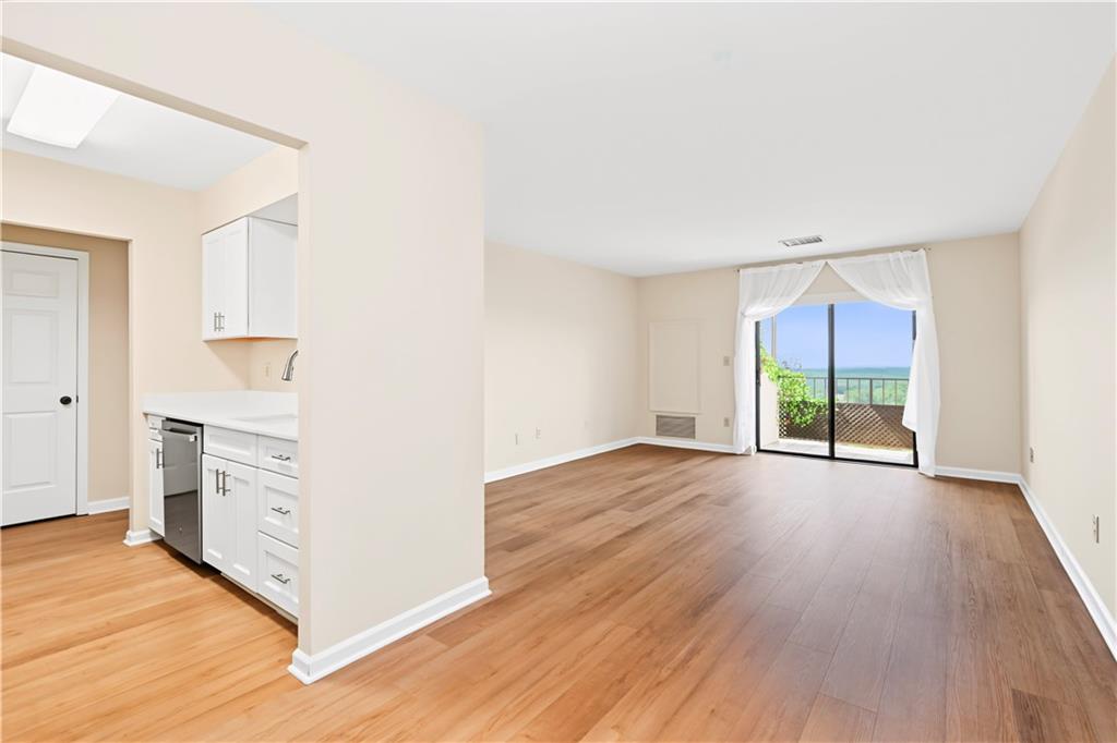 300 Johnson Ferry Road NE Sandy Springs GA 30328