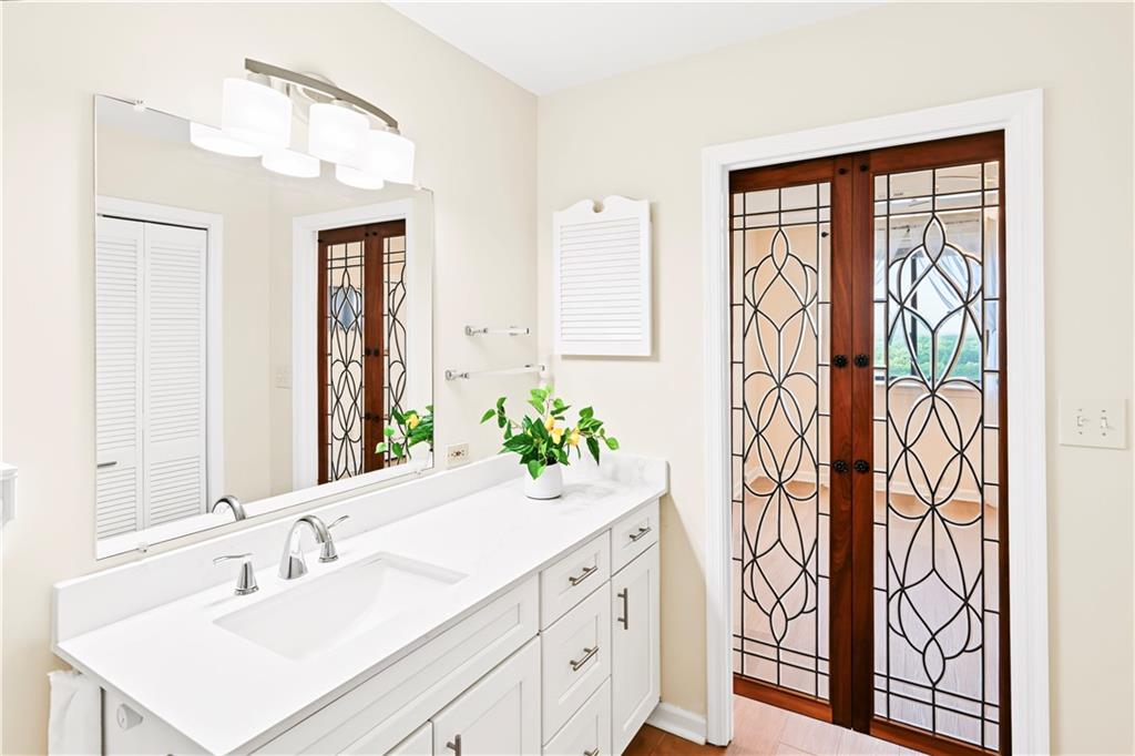 300 Johnson Ferry Road NE Sandy Springs GA 30328