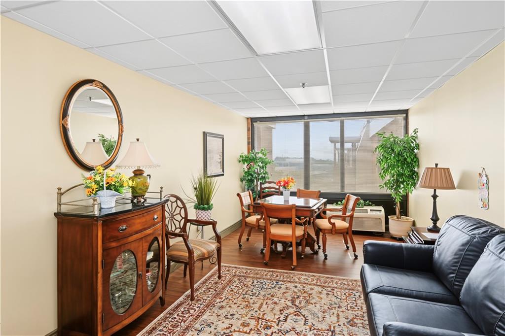 300 Johnson Ferry Road NE Sandy Springs GA 30328