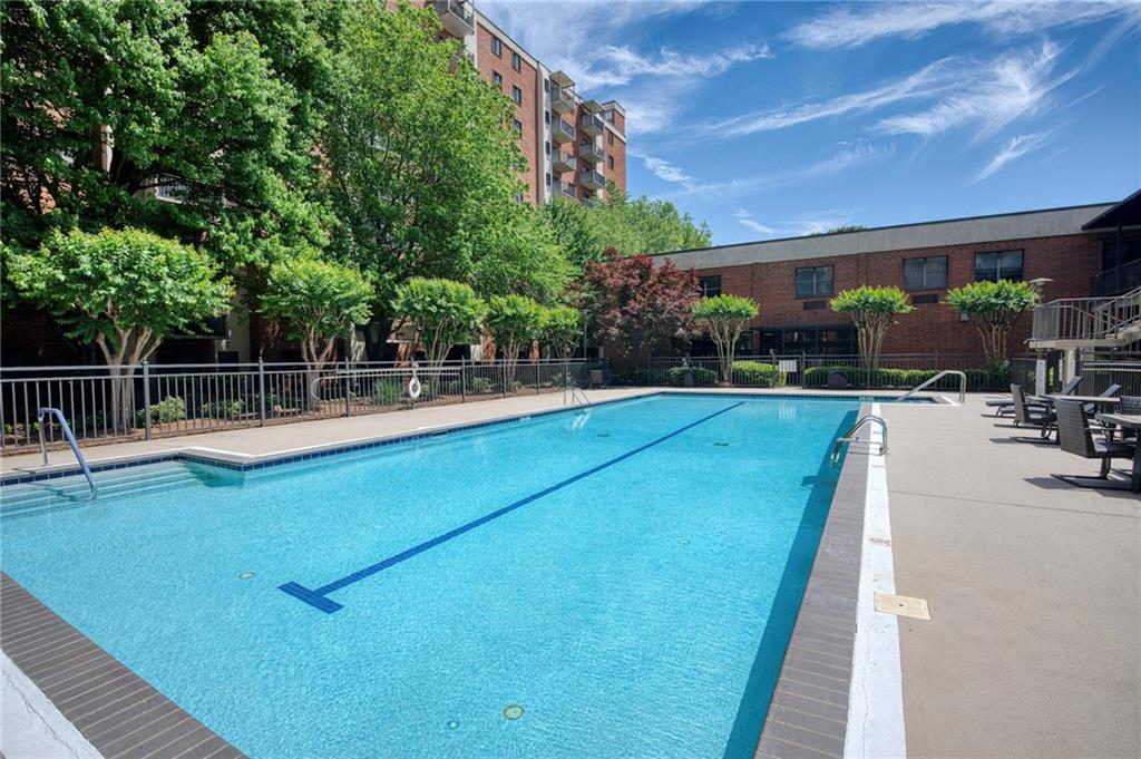 300 Johnson Ferry Road NE Sandy Springs GA 30328