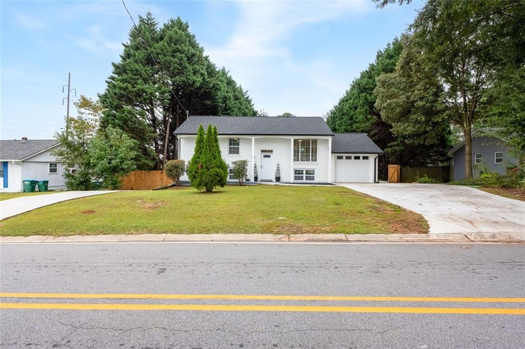 6216 Hayes Drive Norcross GA 30093