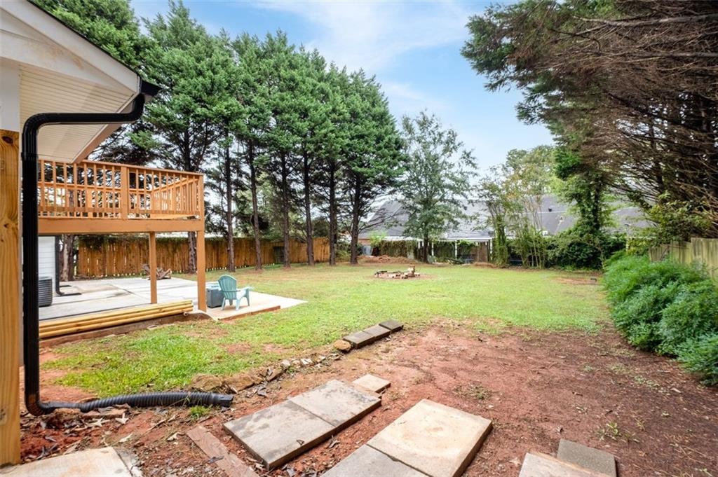 6216 Hayes Drive Norcross GA 30093