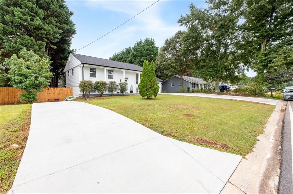 6216 Hayes Drive Norcross GA 30093