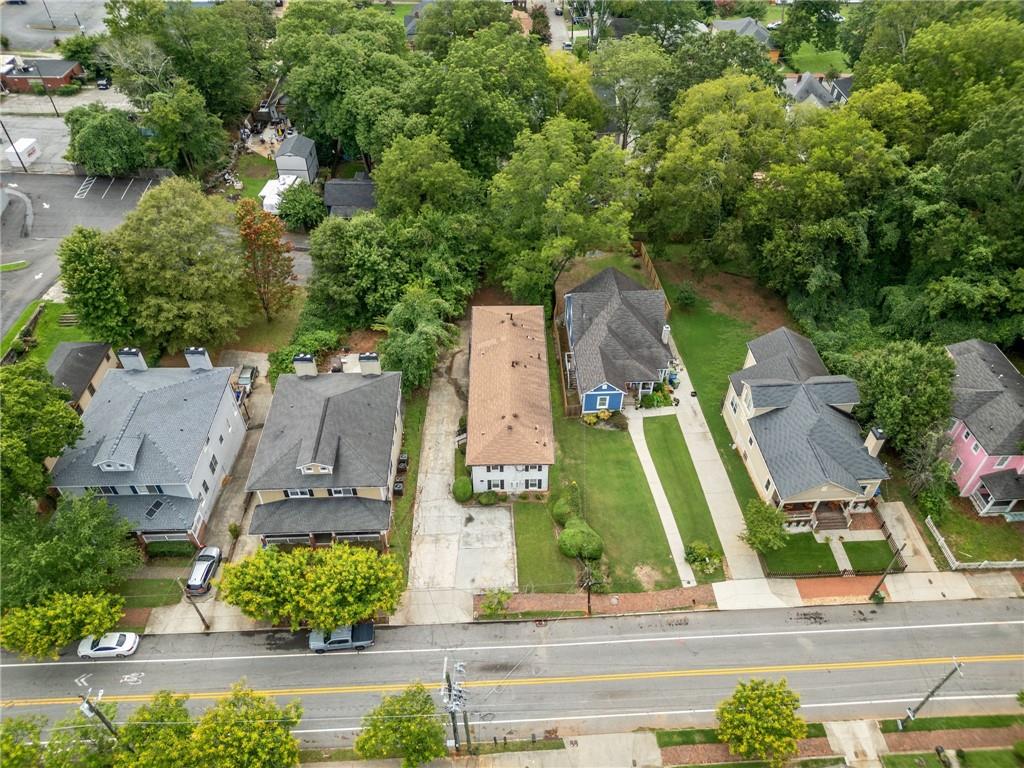 569 Lawton Street SW Atlanta GA 30310