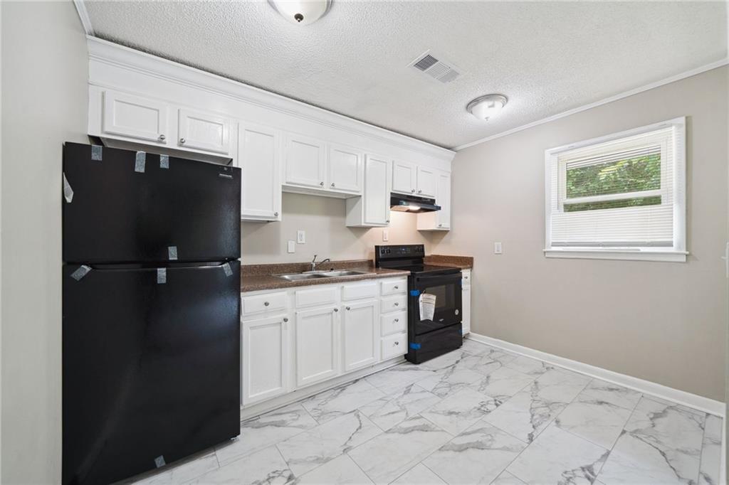 569 Lawton Street SW Atlanta GA 30310