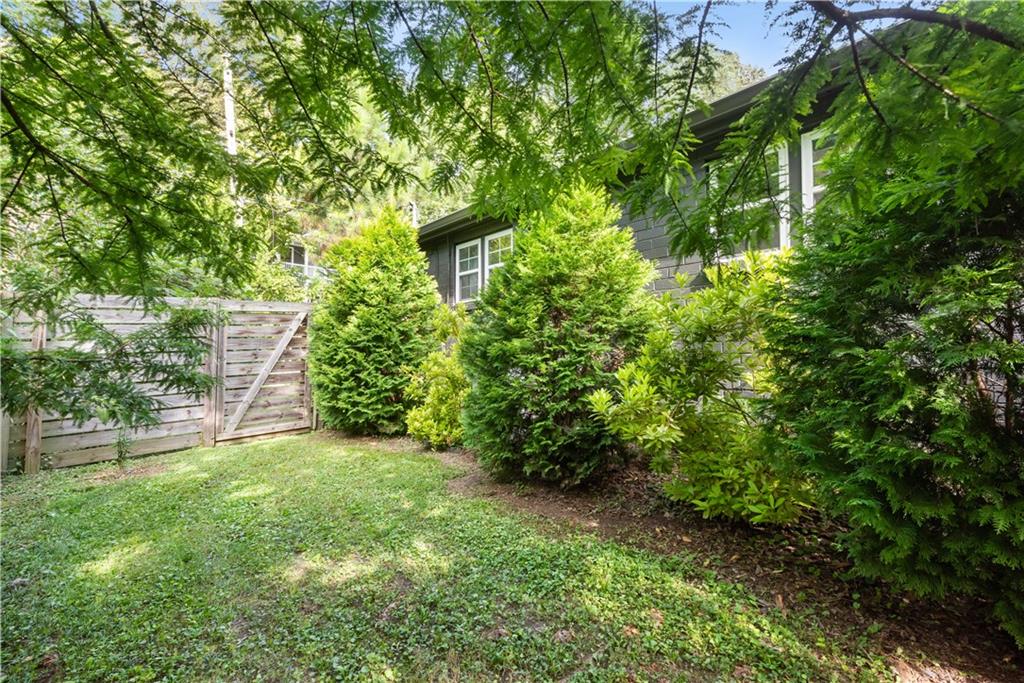 32 Esten Street SE Atlanta GA 30316