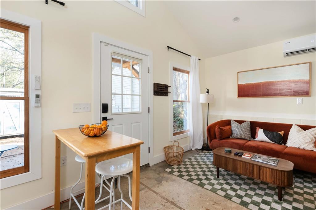 1583 Braeburn Drive SE Atlanta GA 30316