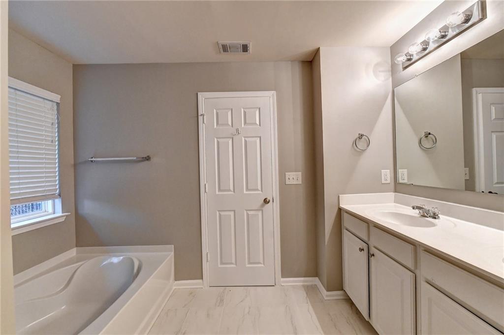3070 Centerglen Lane Cumming GA 30040