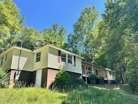50 Wesley Way Dahlonega GA 30533