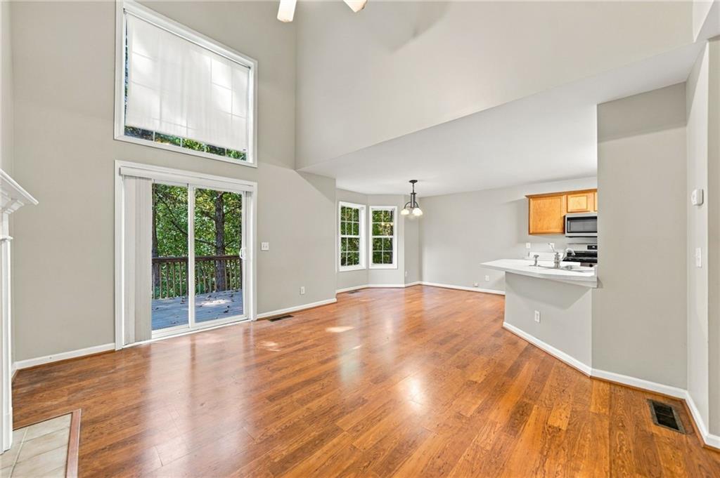 538 Parkstone Lane Woodstock GA 30189