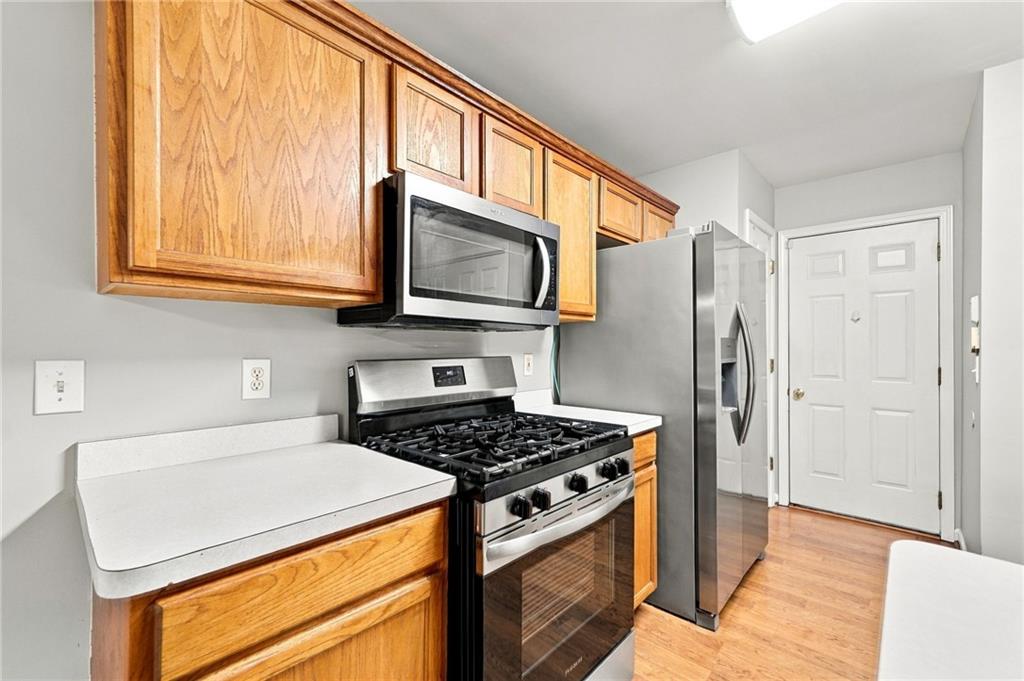 538 Parkstone Lane Woodstock GA 30189