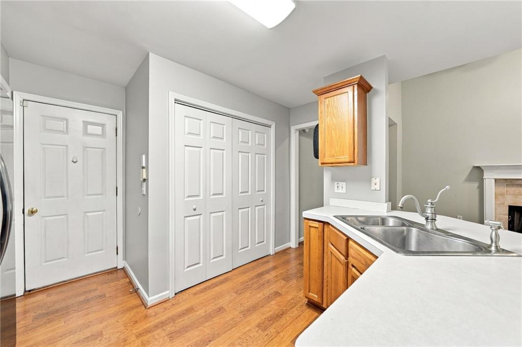 538 Parkstone Lane Woodstock GA 30189