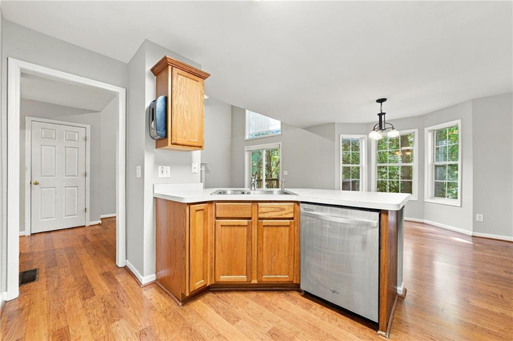 538 Parkstone Lane Woodstock GA 30189