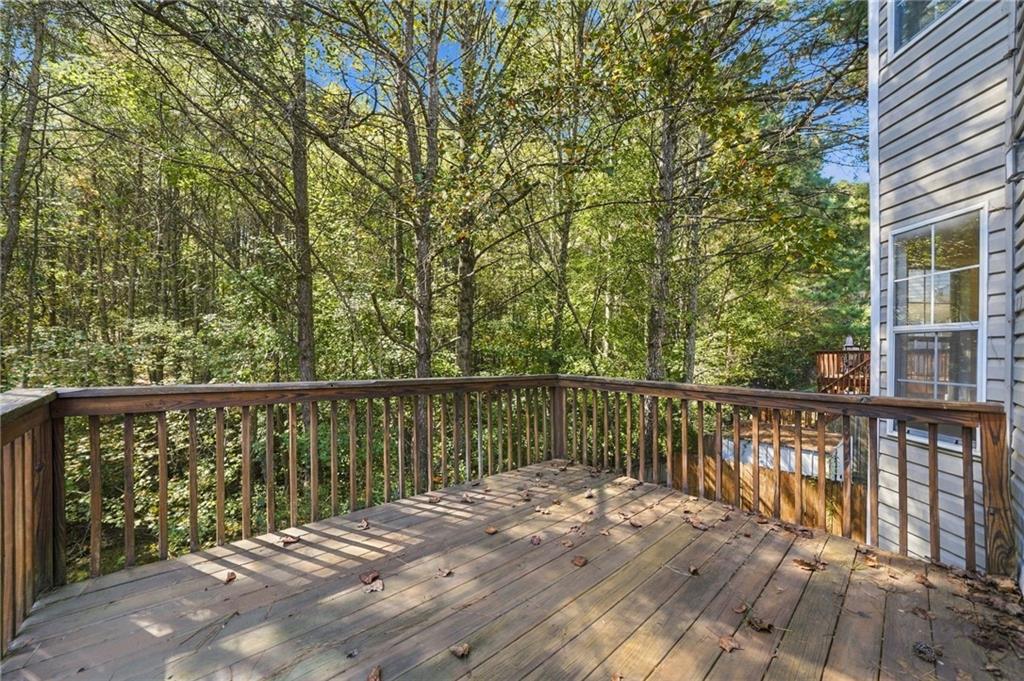 538 Parkstone Lane Woodstock GA 30189