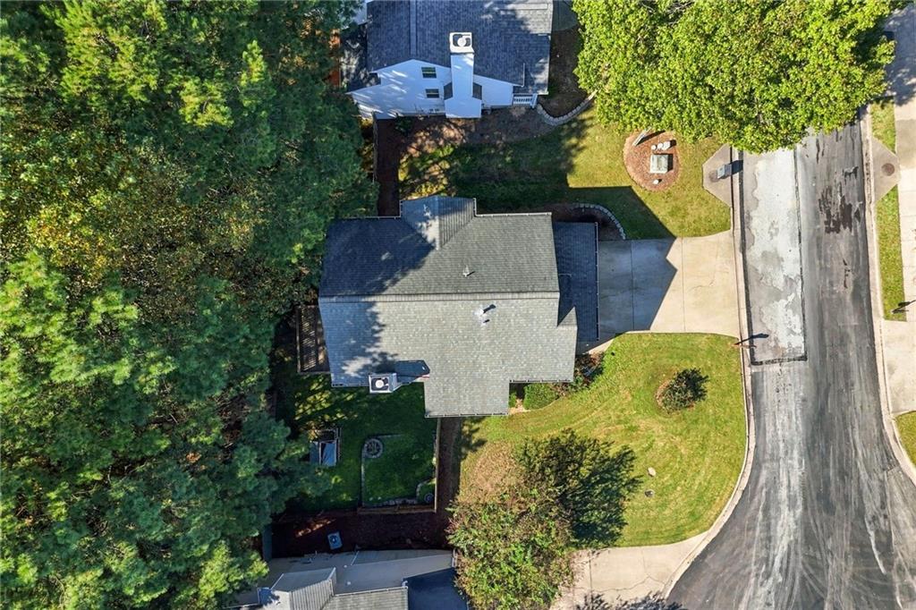 538 Parkstone Lane Woodstock GA 30189