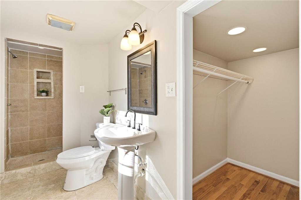 2938 Dover Drive Duluth GA 30096