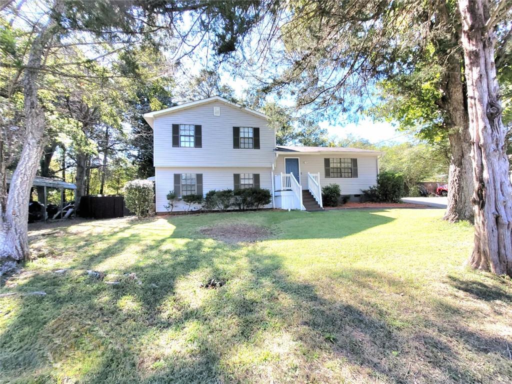 2716 Aruba Drive Powder Springs GA 30127