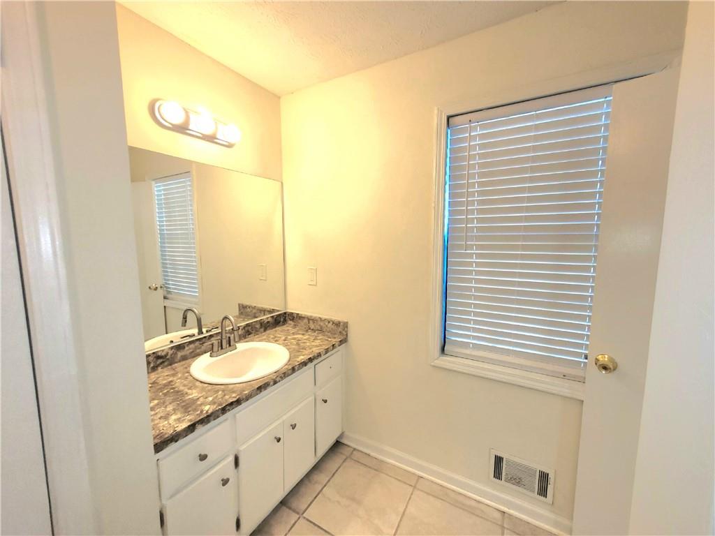 2716 Aruba Drive Powder Springs GA 30127