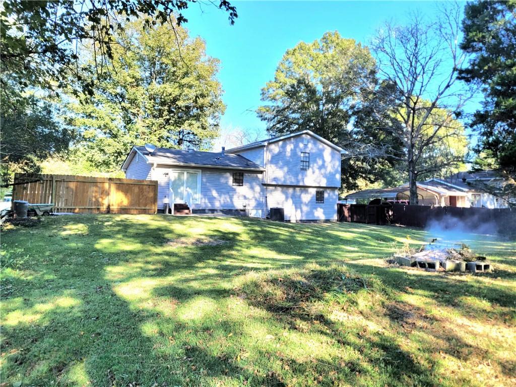 2716 Aruba Drive Powder Springs GA 30127
