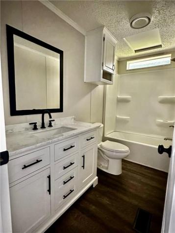 15 Bonanza Lane Young Harris GA 30582