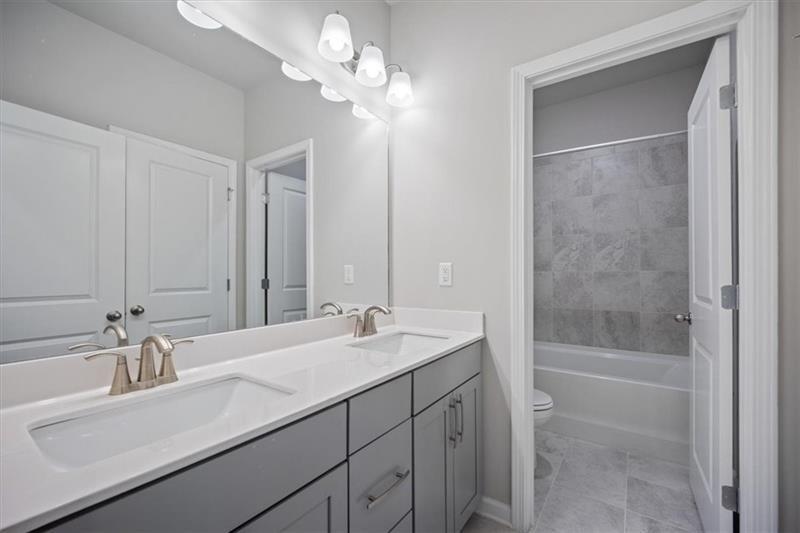 1505 Slopeside Loop Smyrna GA 30082