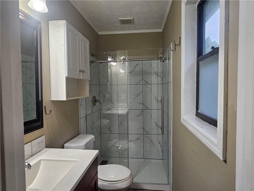 395 Monivea Lane Roswell GA 30075