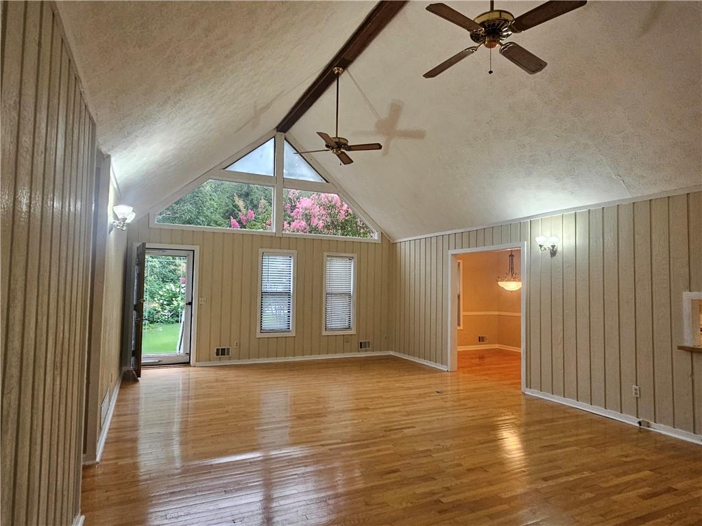 395 Monivea Lane Roswell GA 30075