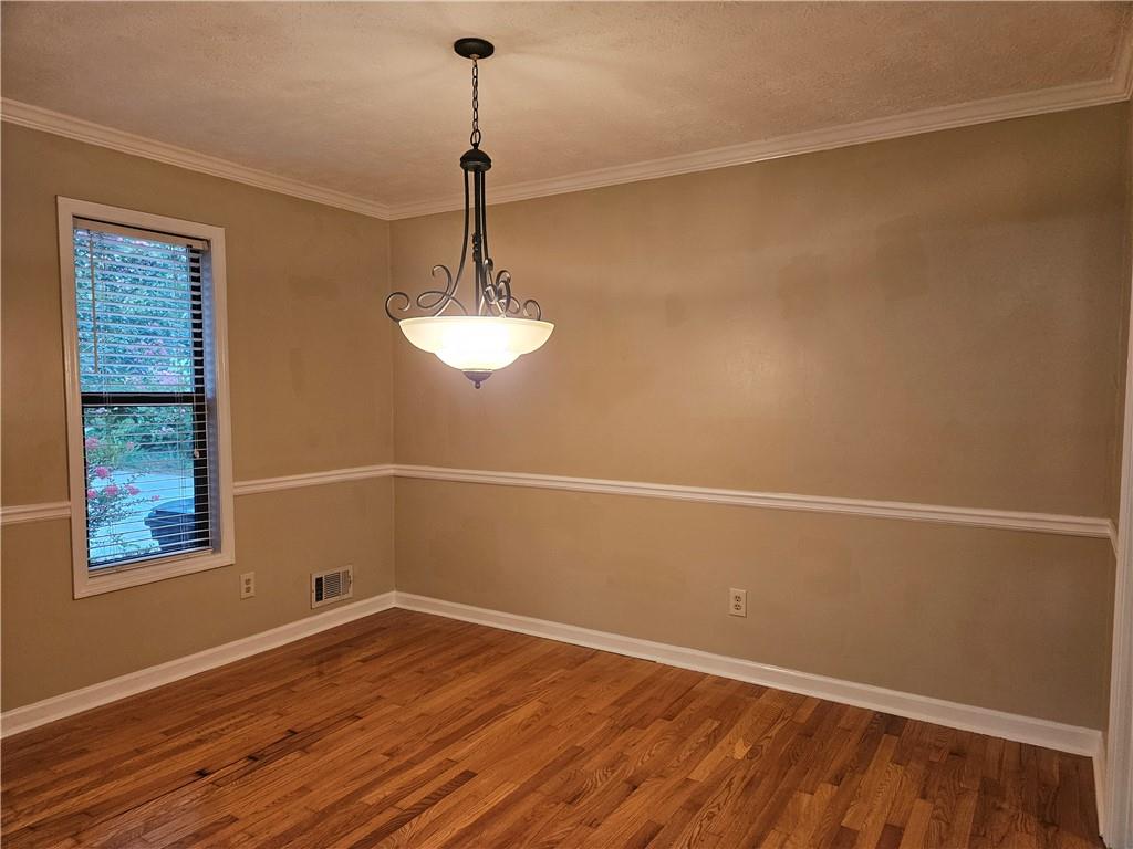 395 Monivea Lane Roswell GA 30075