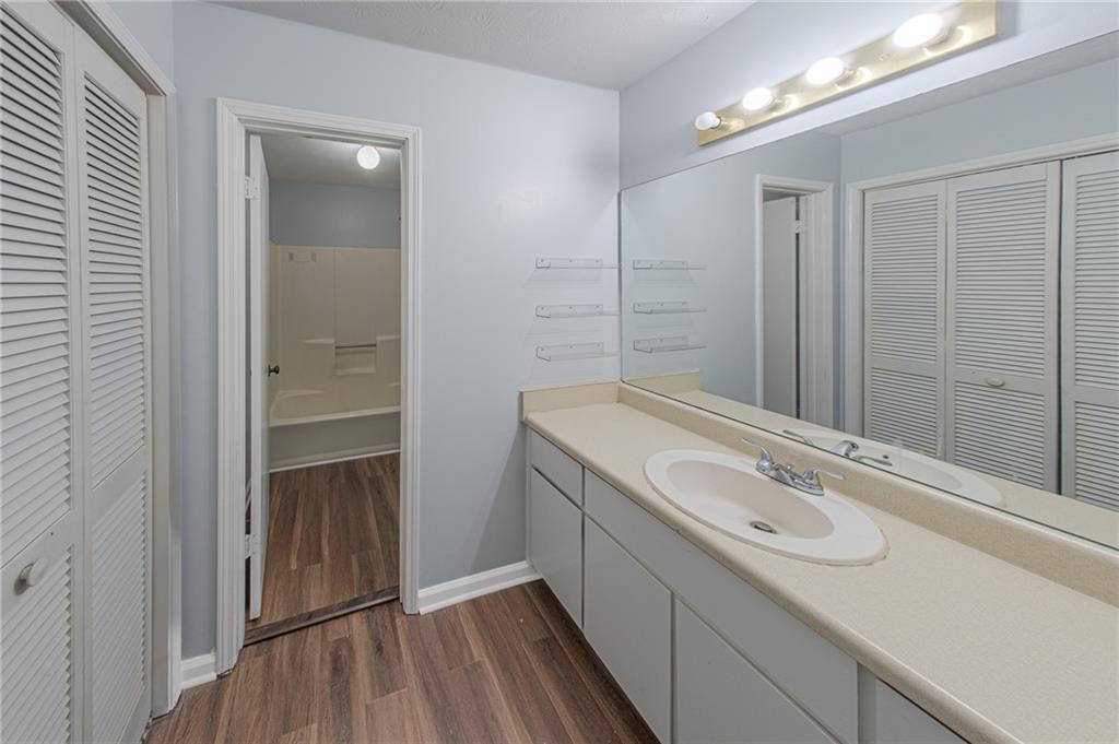 989 Gate Post Land Lawrenceville GA 30044