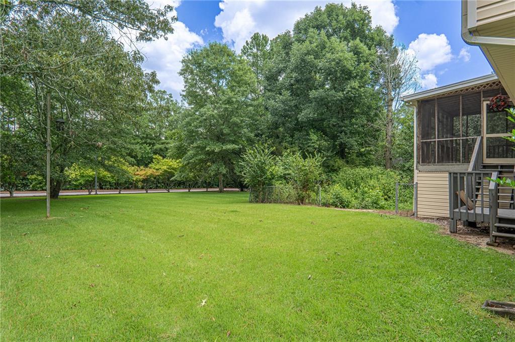 989 Gate Post Land Lawrenceville GA 30044