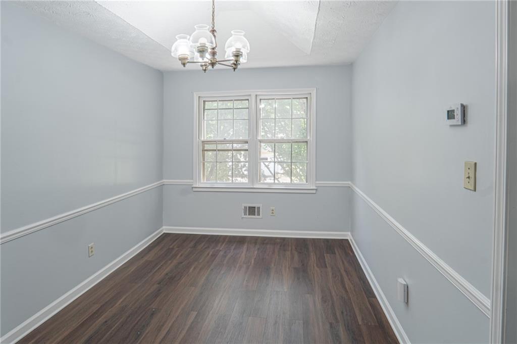 989 Gate Post Land Lawrenceville GA 30044