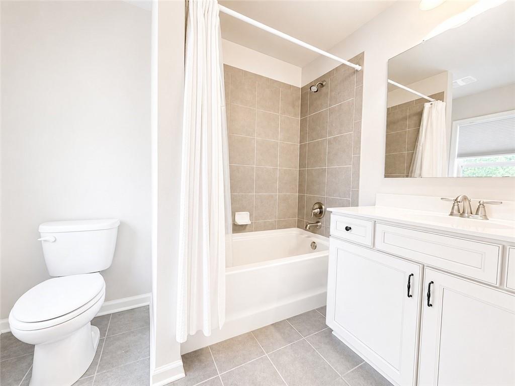 4181 Summer Breeze Way Buford GA 30518