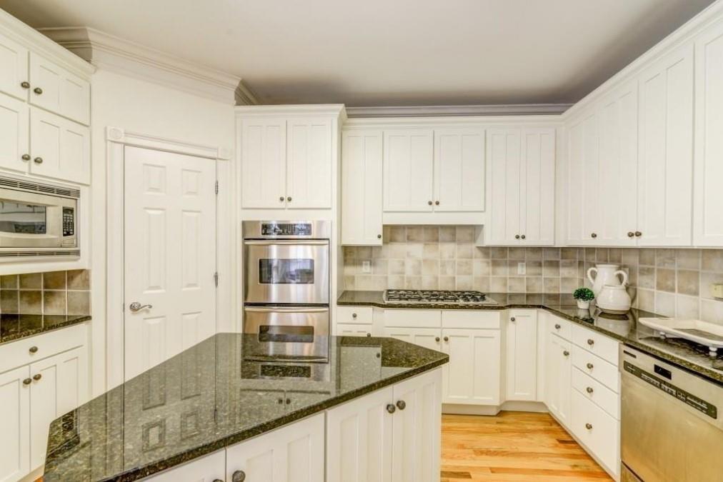 704 Longleaf Drive NE Atlanta GA 30342