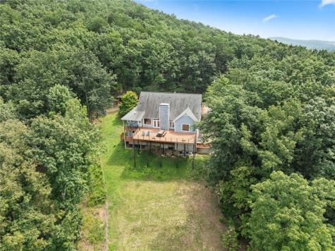 265 Lynda Lane Cleveland GA 30528